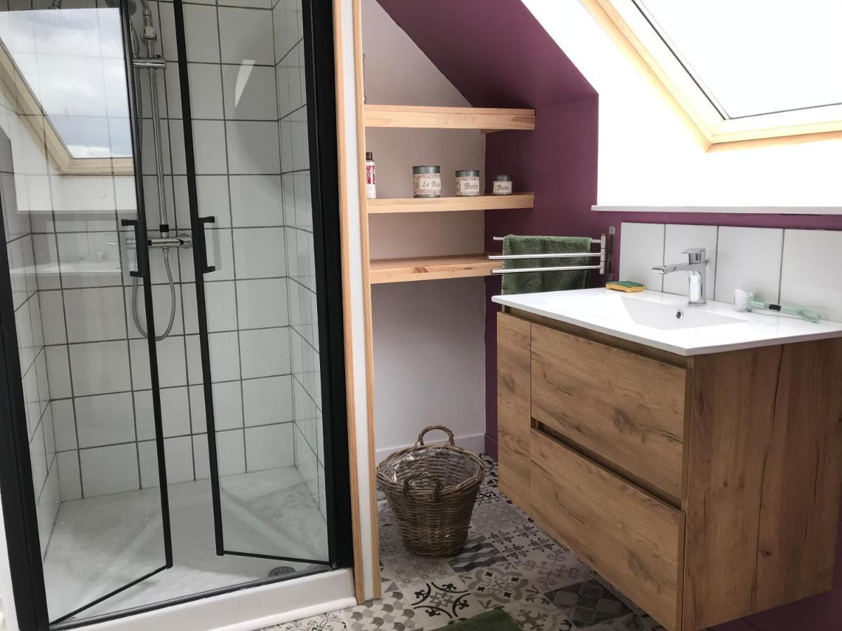 Le Jardin Des Fees Bed & Breakfast Savigny-le-Vieux ภายนอก รูปภาพ