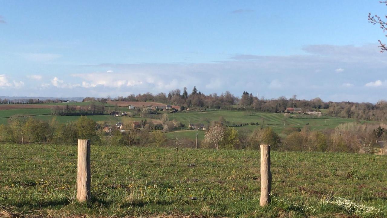 Le Jardin Des Fees Bed & Breakfast Savigny-le-Vieux ภายนอก รูปภาพ