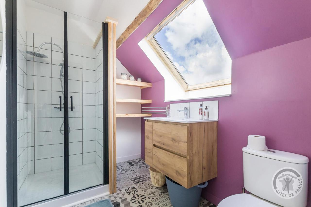Le Jardin Des Fees Bed & Breakfast Savigny-le-Vieux ภายนอก รูปภาพ